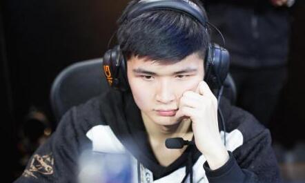 体育泽卡：希望尽快帮助球队 回报球迷期待