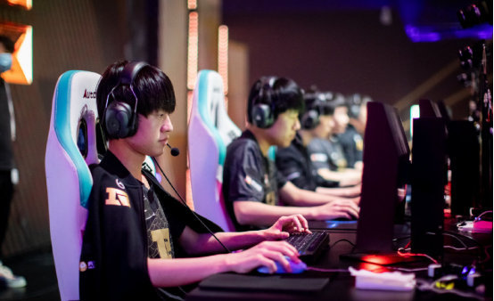 从上赛季的 从上赛季的